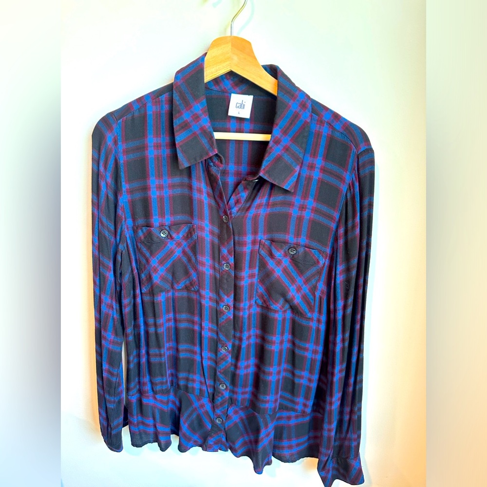 Cabi Feminine Flannel, Buttery Soft Size Large